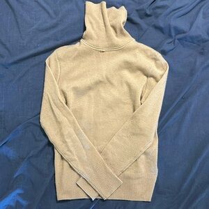 Equipment 100% Cashmere Sweater